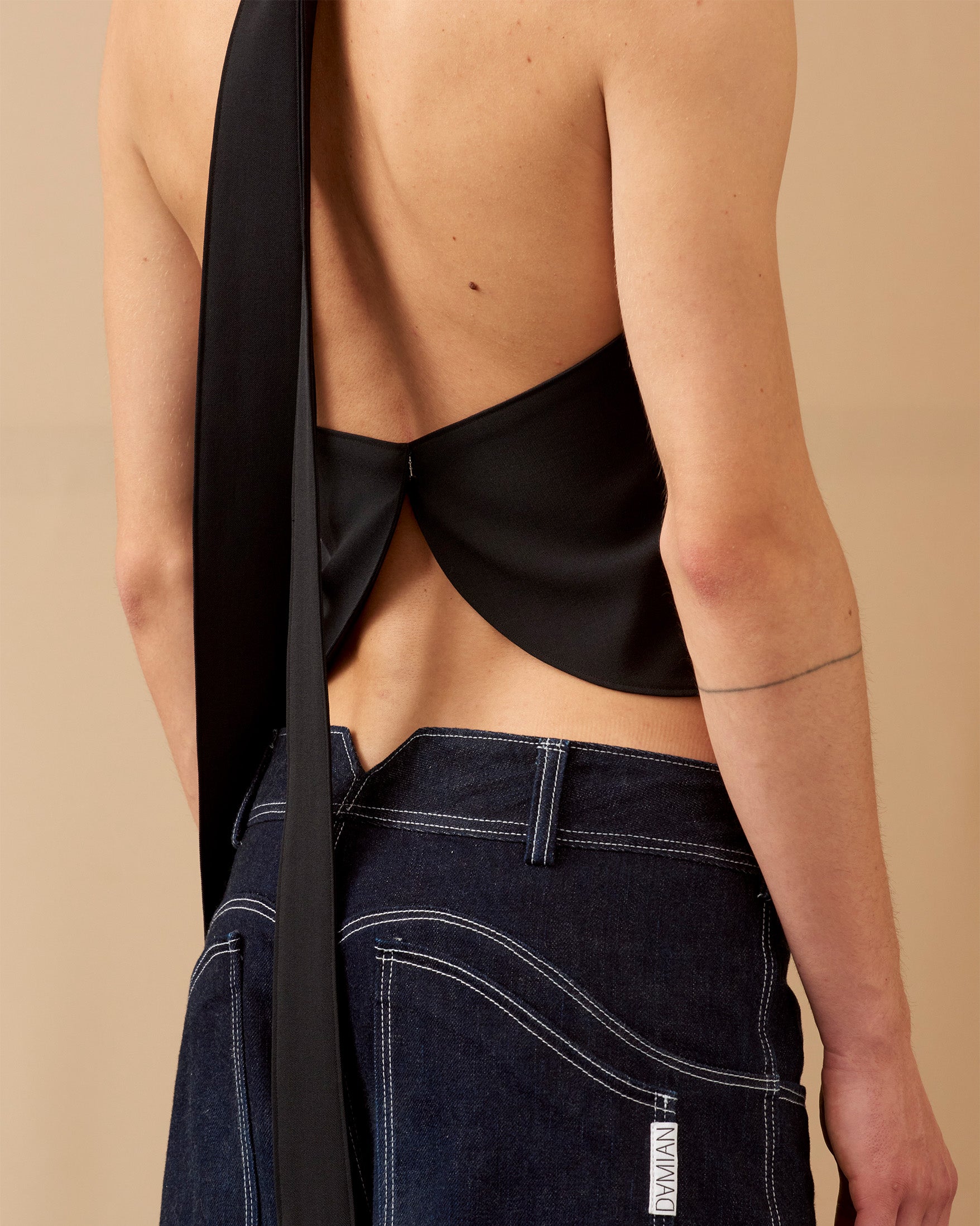 BACKLESS TOP – Studio Damian