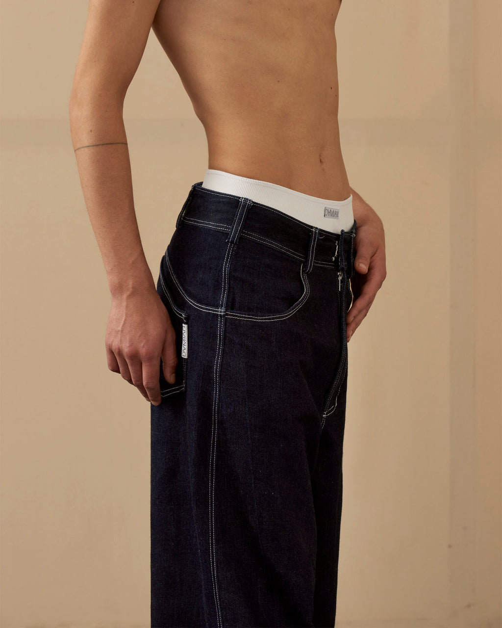WIDE LEG JEANS